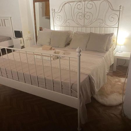 Flo Bed and Breakfast Florence Buitenkant foto